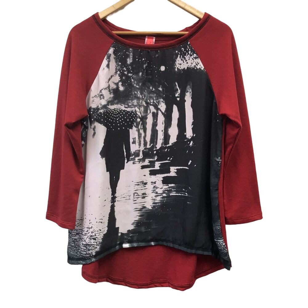 Passport Love Top Womens Medium Red Black White Studded Umbrella